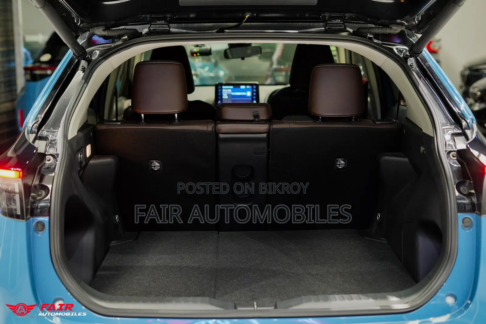 Toyota Yaris Cross 2021 Blue
