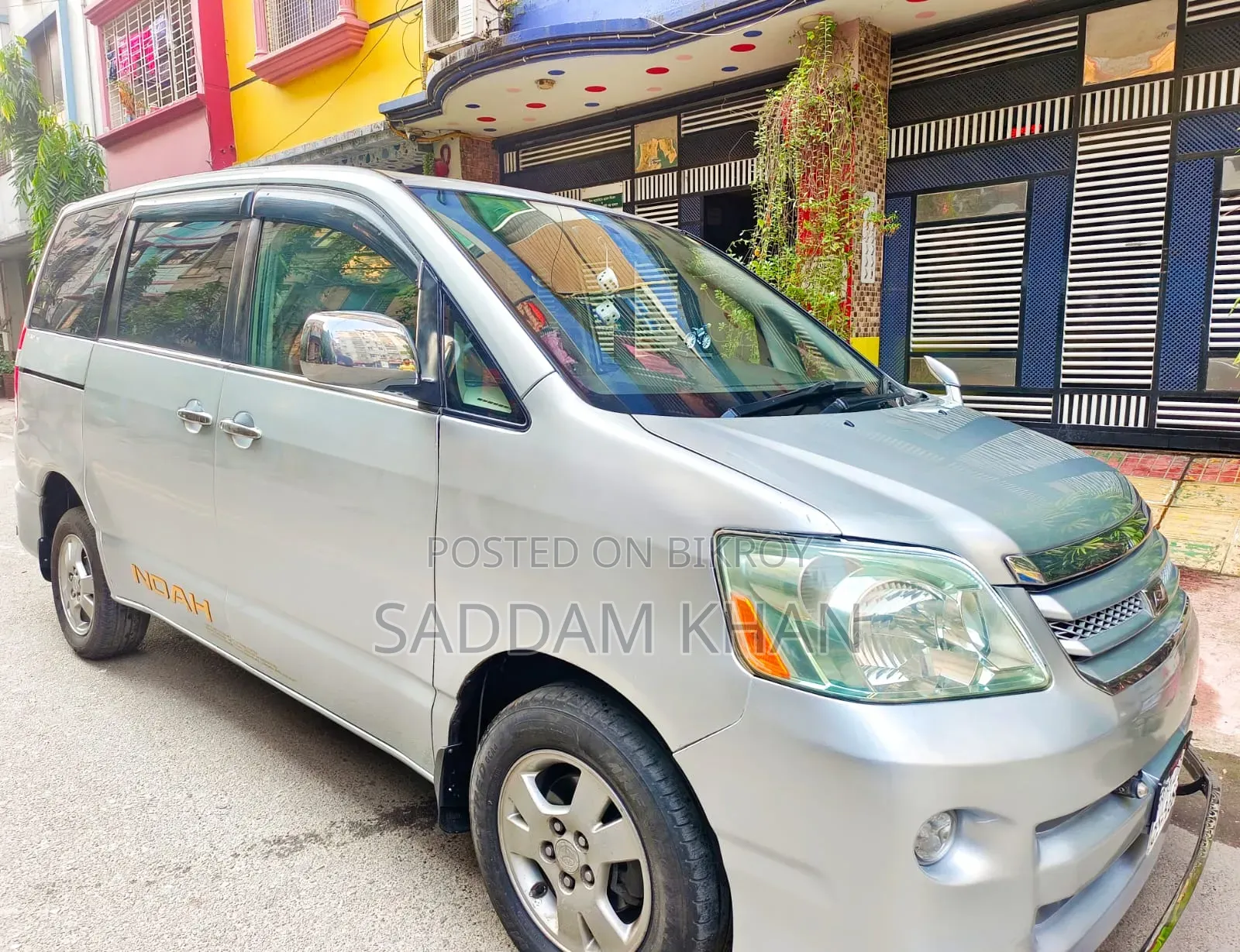 Toyota Noah 2002 Silver