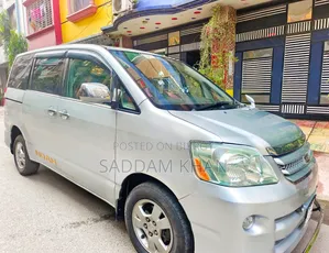Toyota Noah 2002 Silver