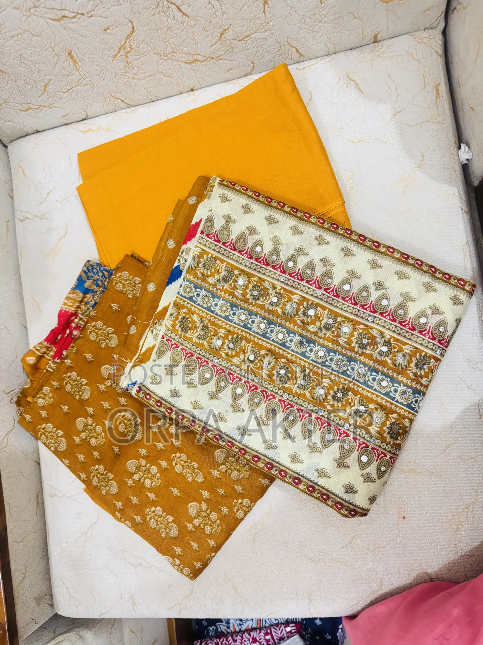 লাহরী সুতি কাপড় ১০০% কটন