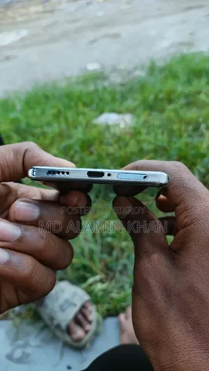 iQOO Z7 5G ২৫৬ জিবি