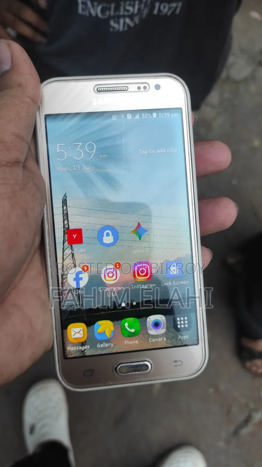 Samsung Galaxy J2 8 GB Bronze