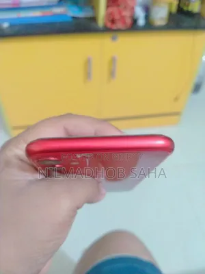 Apple iPhone 11 128 GB Red