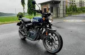 Royal Enfield Hunter 350 2025 Blue