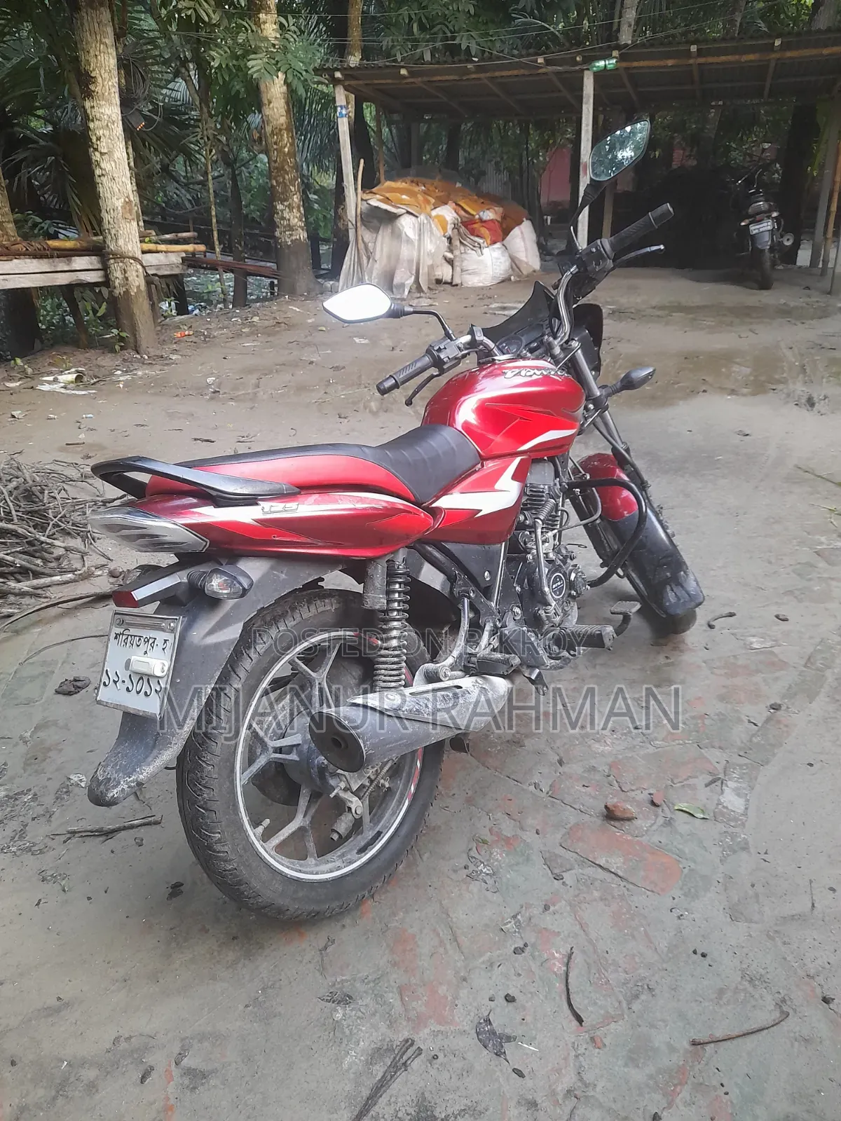 Bajaj Discover 125 2023 Red