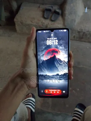 নতুন স্যামসাং গ্যালাক্সি এ০৬ ১২৮ জিবি সাদা