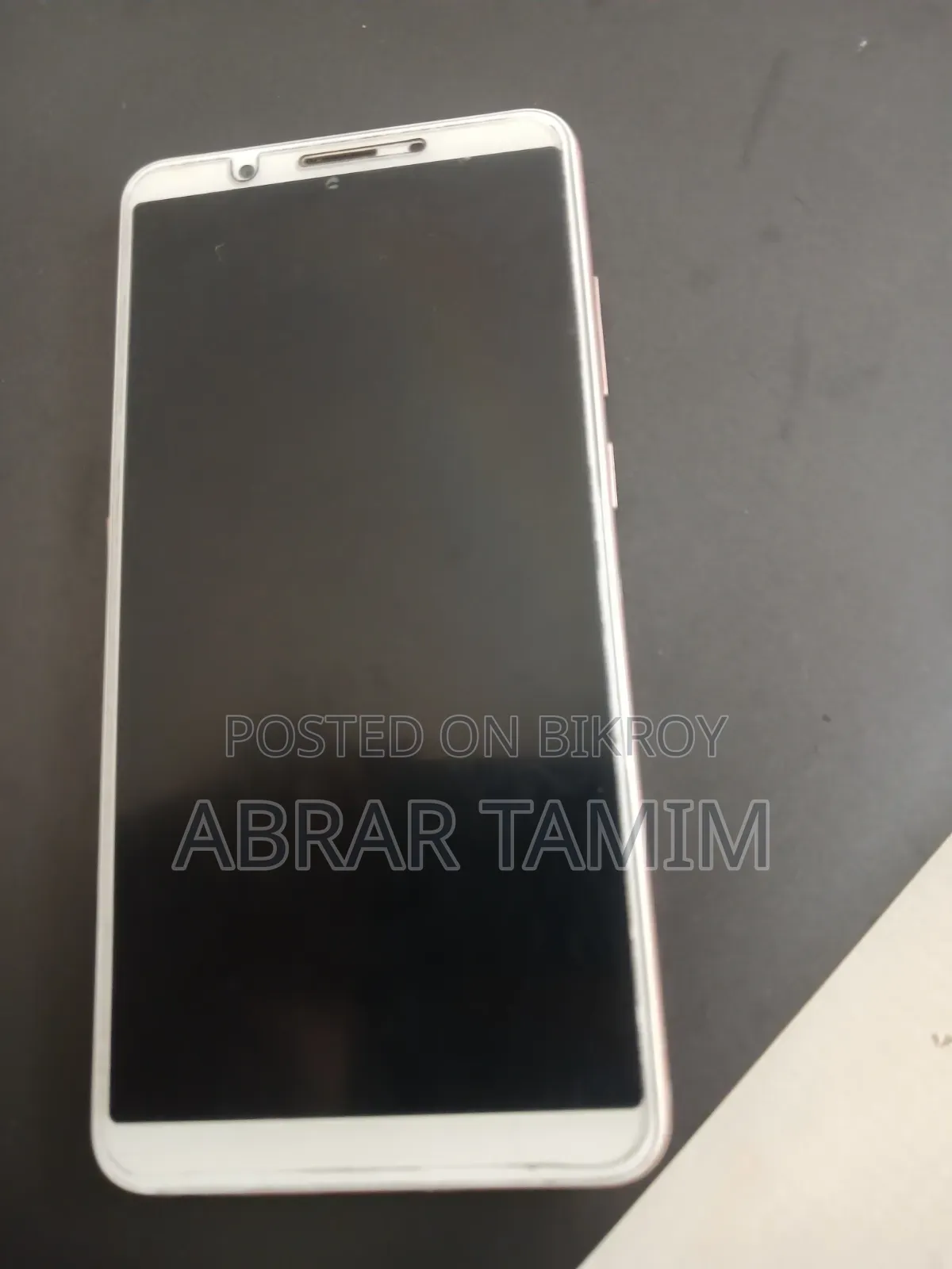 Vivo Y71 16 GB Gold