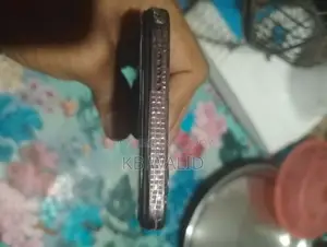 Vivo Y16 128 GB Red