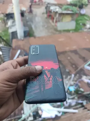 স্যামসাং গ্যালাক্সি এস২০ ৫জি ইউডব্লিউ ১২৮ জিবি ব্ল্যাক