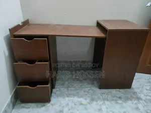 ফোল্ডেবল টেবিল