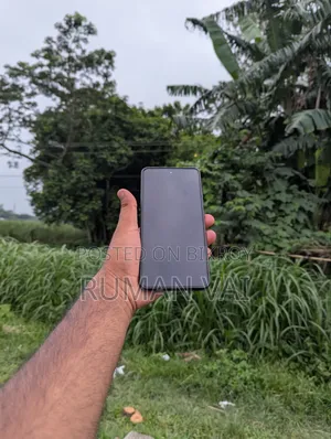 iQOO 256 GB White