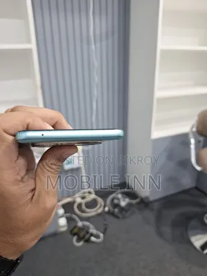 Vivo T4 128 GB Blue