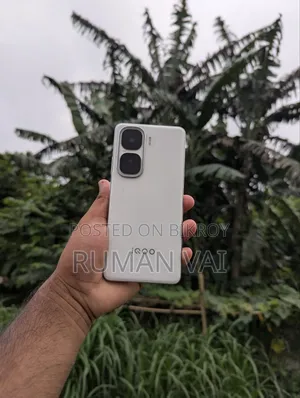 iQOO 256 GB White