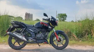 TVS Apache RTR 160 2V 2021 Black