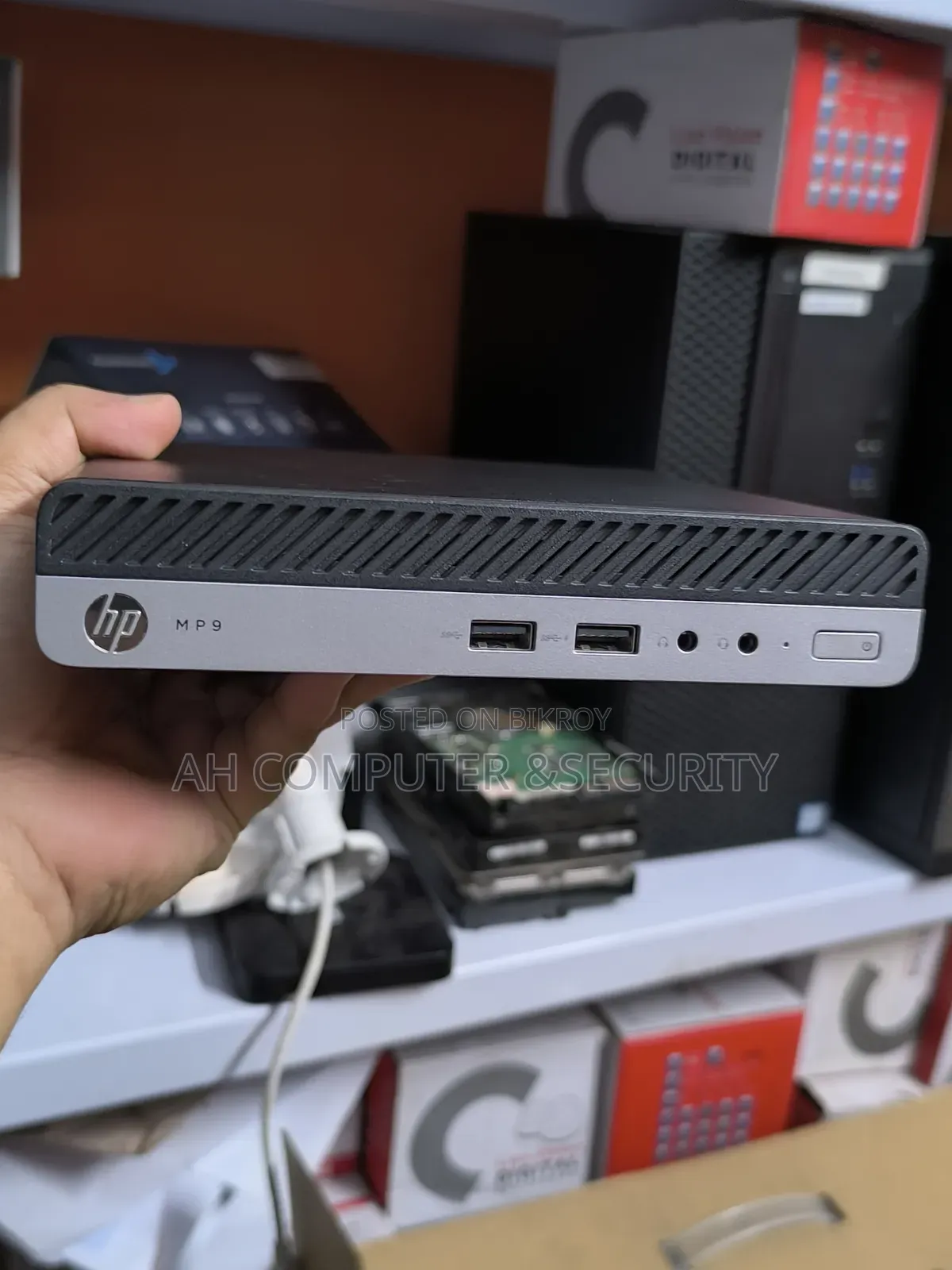 Desktop Computer HP EliteDesk 800 G4 8GB Intel SSD 256GB