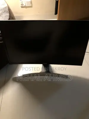 স্যামসাং ২৭ ইঞ্চি কার্ভড মনিটর