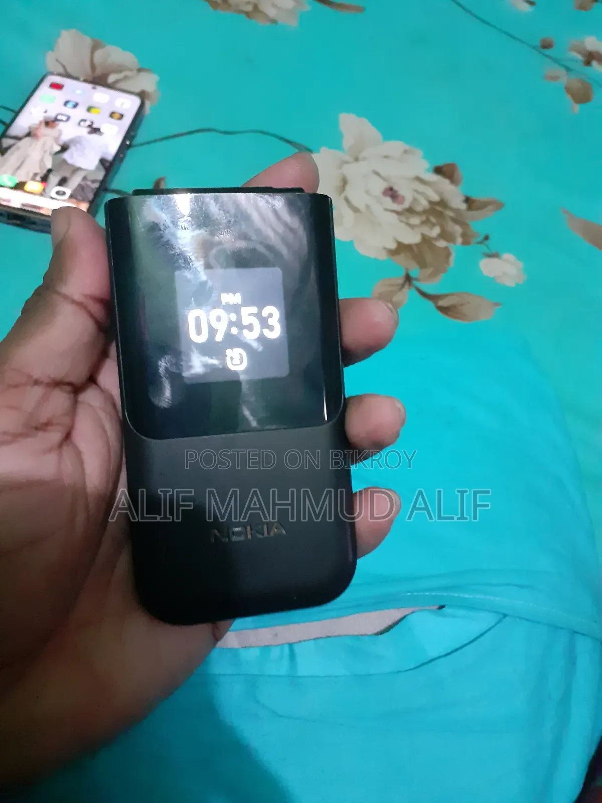 Nokia 2720 Flip 512 GB Black
