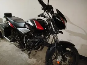 Bajaj Discover 125 2020 Black