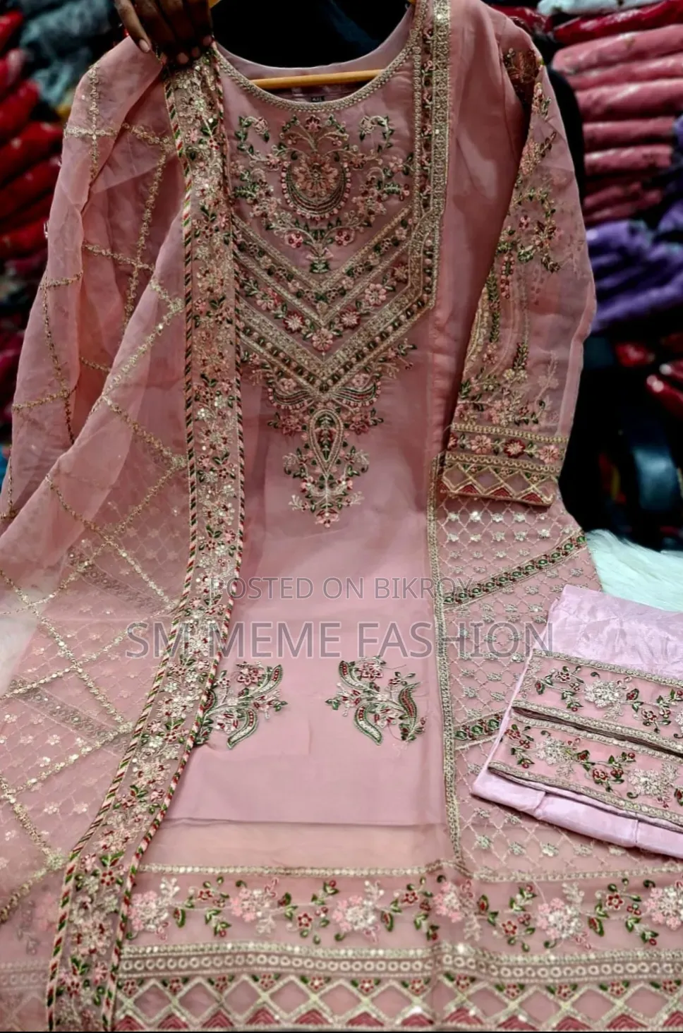 Sada Bahar Three Piece