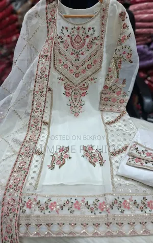 Sada Bahar Three Piece