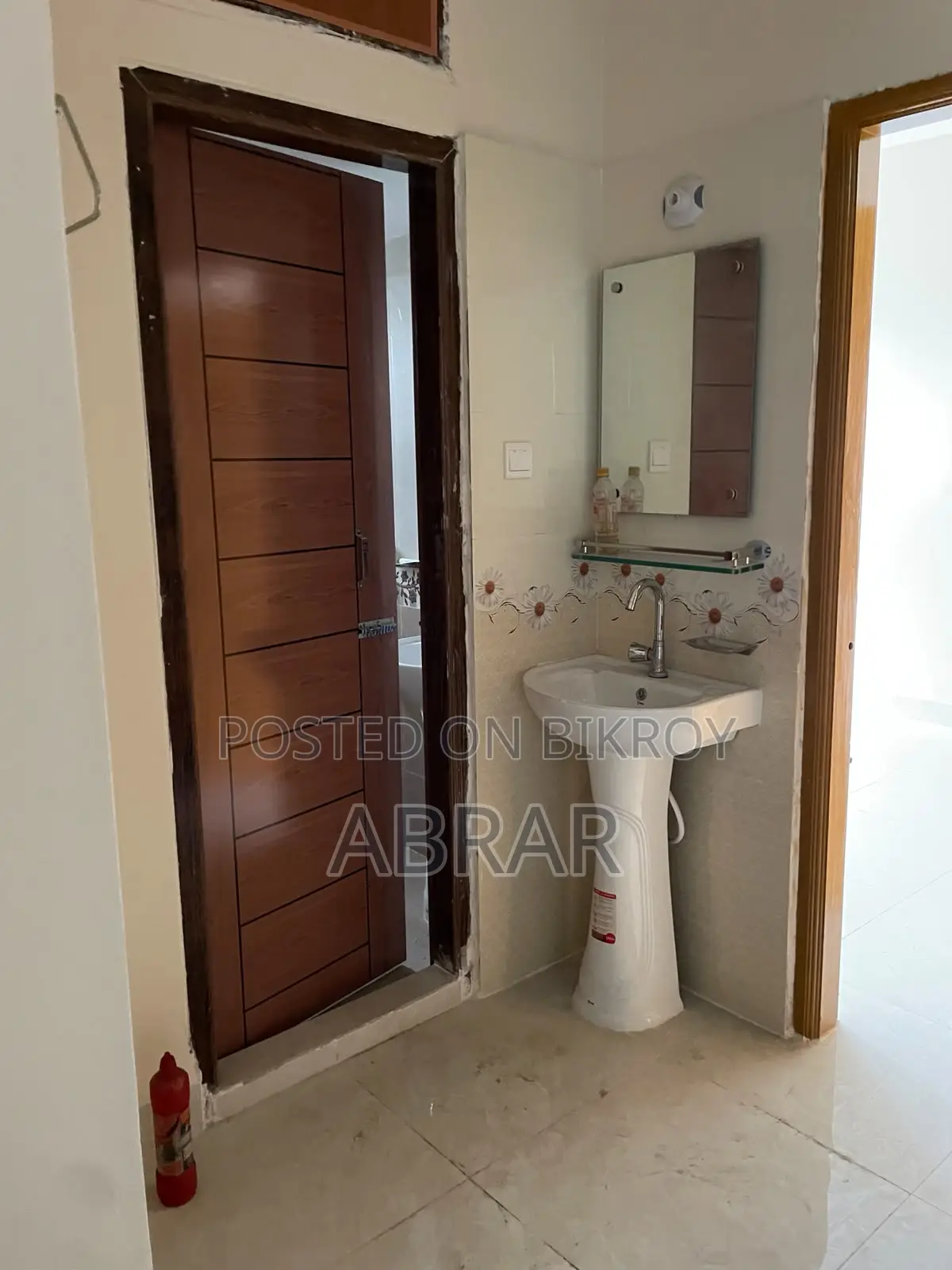 3bdrm Apartment in Banasree for Sale