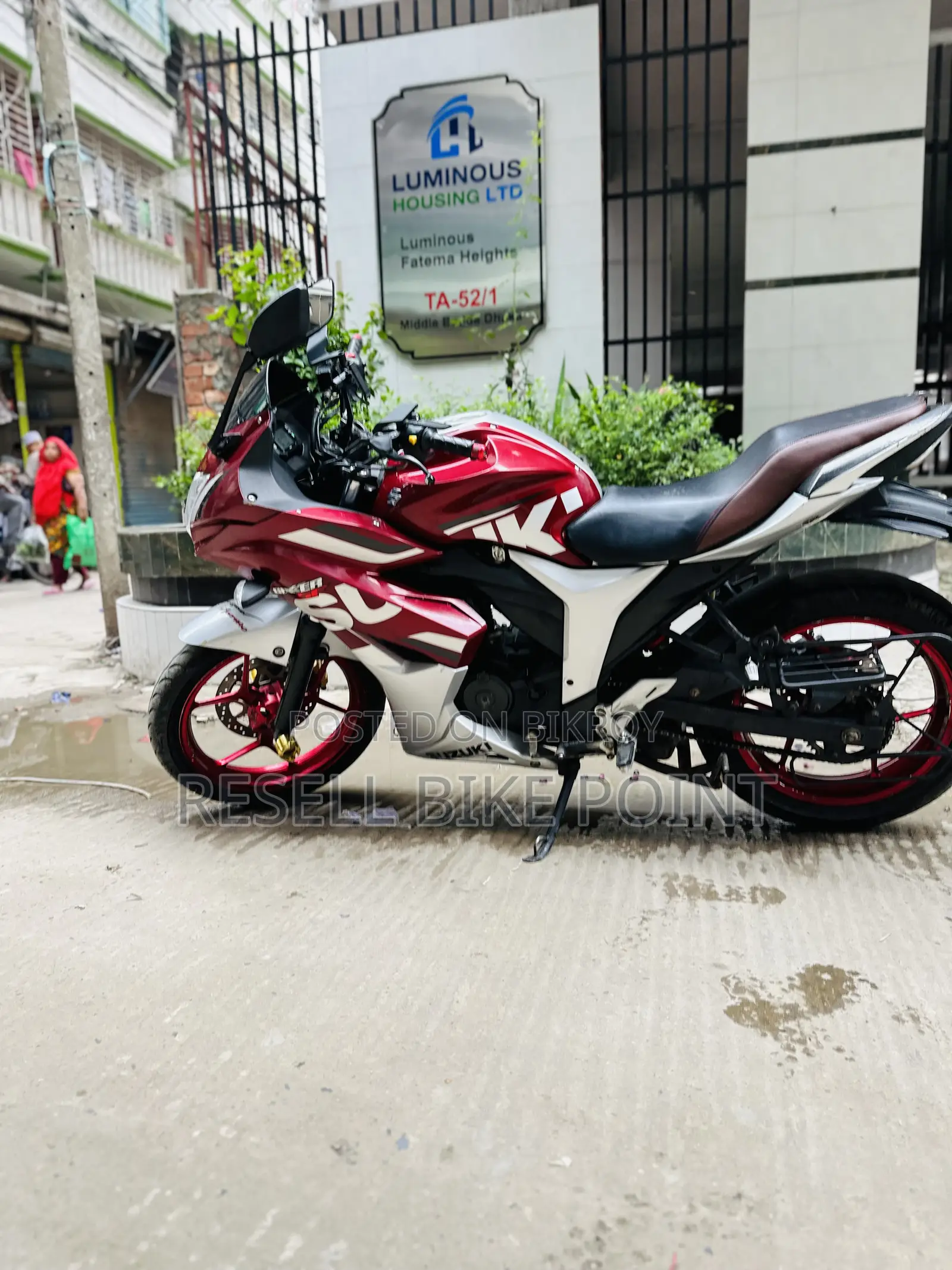 Suzuki Gixxer SF 2020