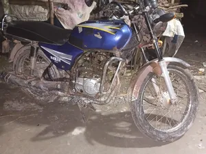 Bajaj Boxer 100 2008 Blue