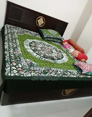 কিং সাইজ বেড ৬/৭ ফুট
