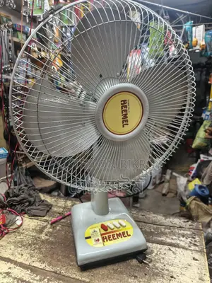 টেবিল ফ্যান (ব্যবহৃত)