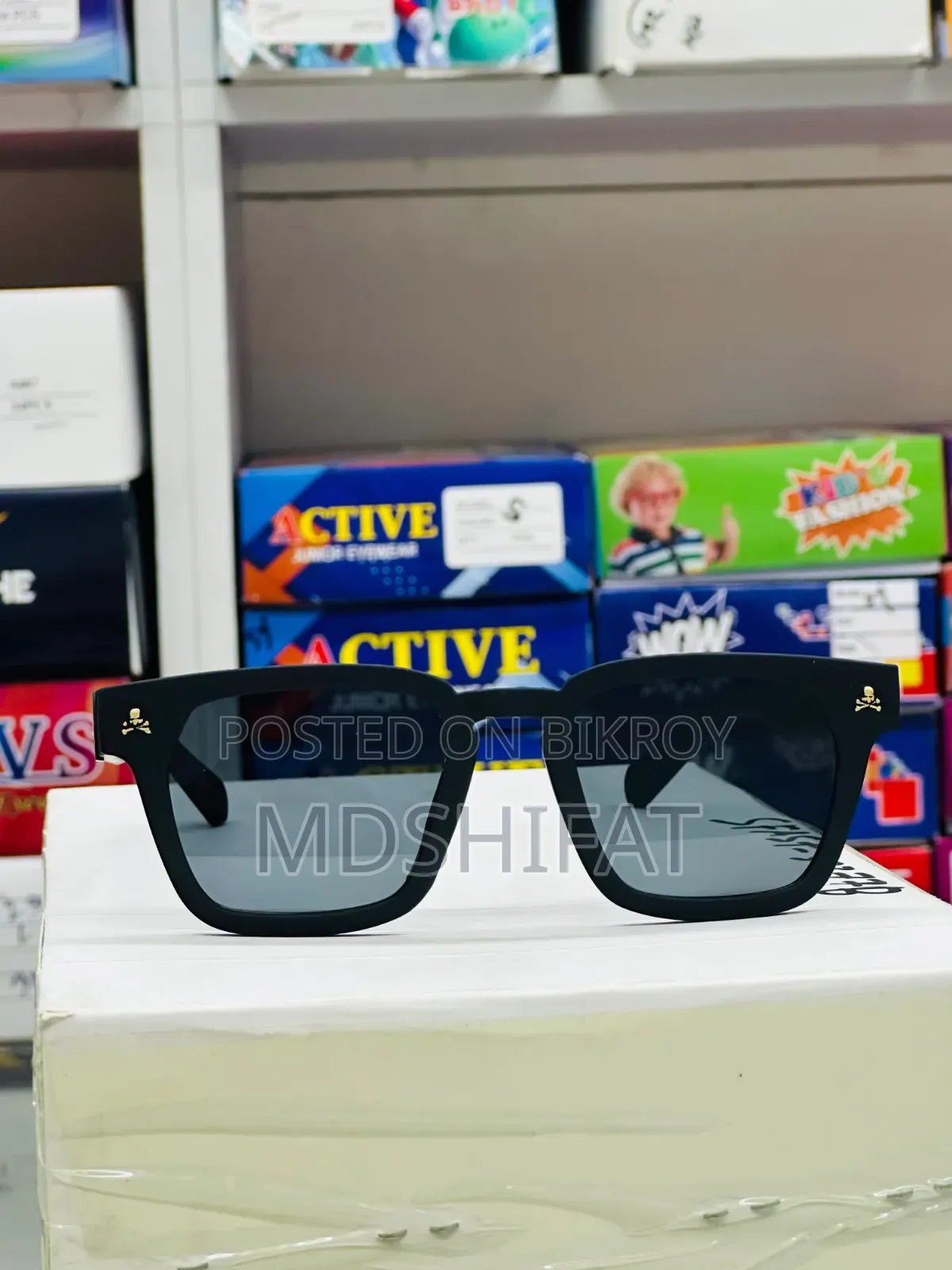 Sunglass Boys
