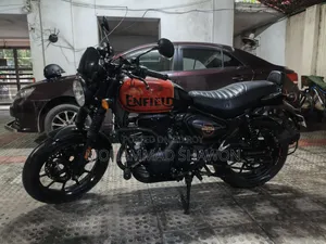 নিউ রয়্যাল এনফিল্ড হান্টার ৩৫০ ২০২৫ রেড