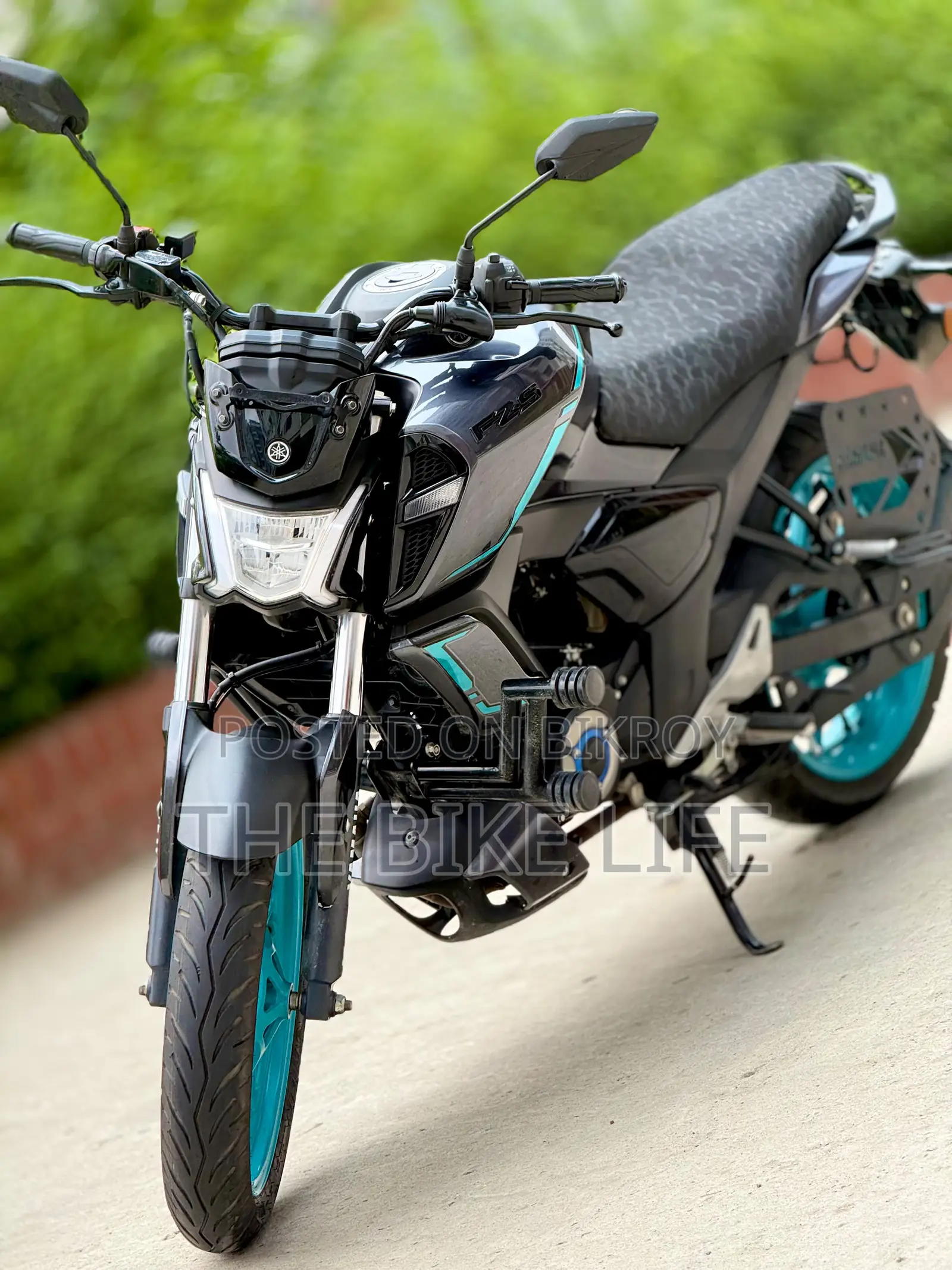 Yamaha FZ 2026 Gray