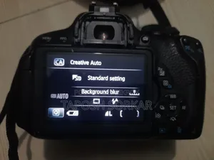 Canon 700 D Full Frash Condition