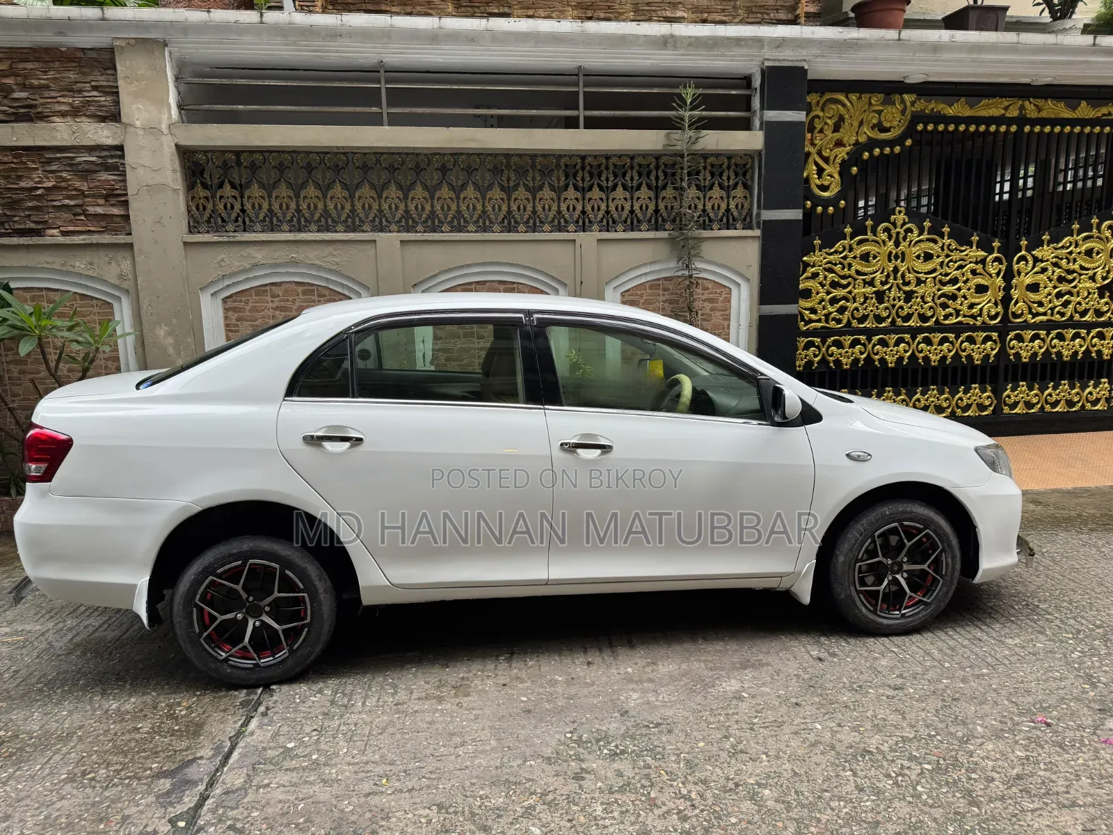 Toyota Axio 2011 White