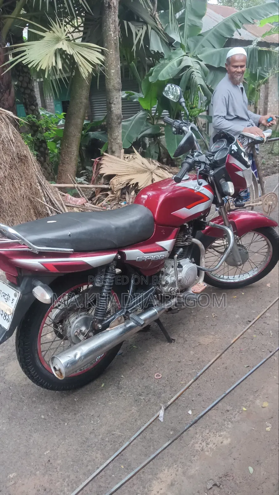 বাজাজ সিটি ১০০ ২০১০ লাল