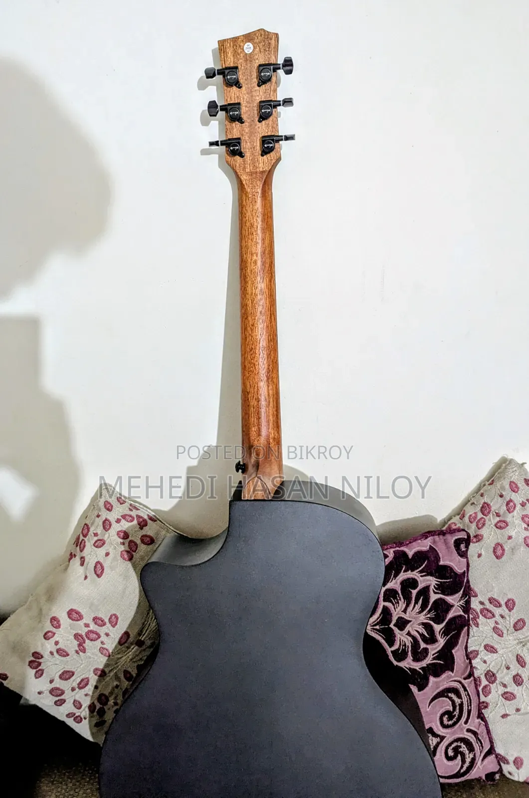 Enya Ega X0 Black Cutaway Grand Auditorium Acoustic Guitar