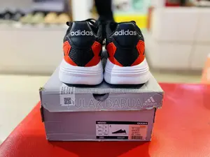 Nebzed Adidas
