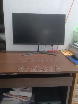 Desktop Computer 8GB AMD Ryzen 5 SSD 256GB