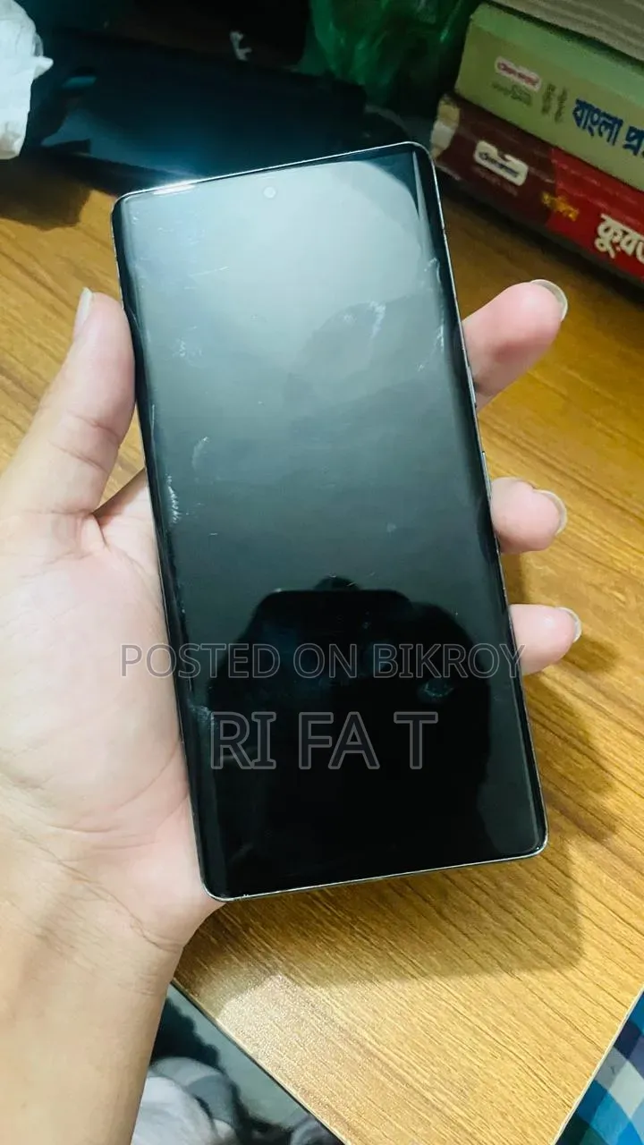 Google Pixel 7 Pro 128 GB Black