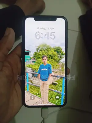 Apple iPhone XS 64 GB Black