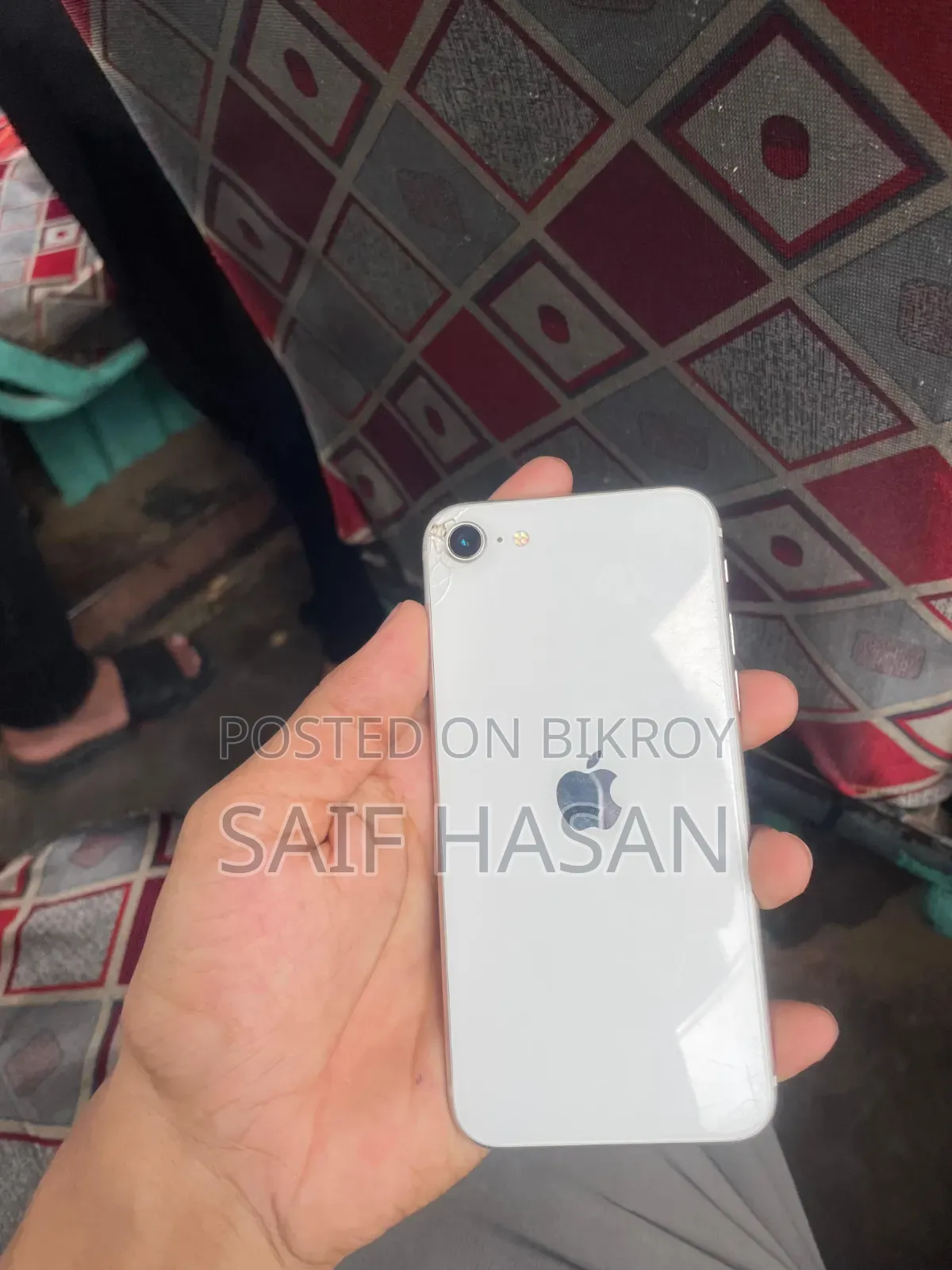 Apple iPhone SE (2022) 64 GB White