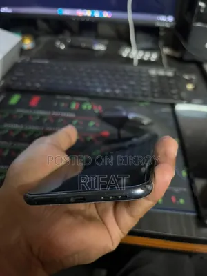 টেকনো ক্যামন ৪০ প্রো ৪জি ২৫৬ জিবি গ্রে
