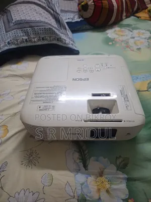 Epson Projector (Eb-2042)