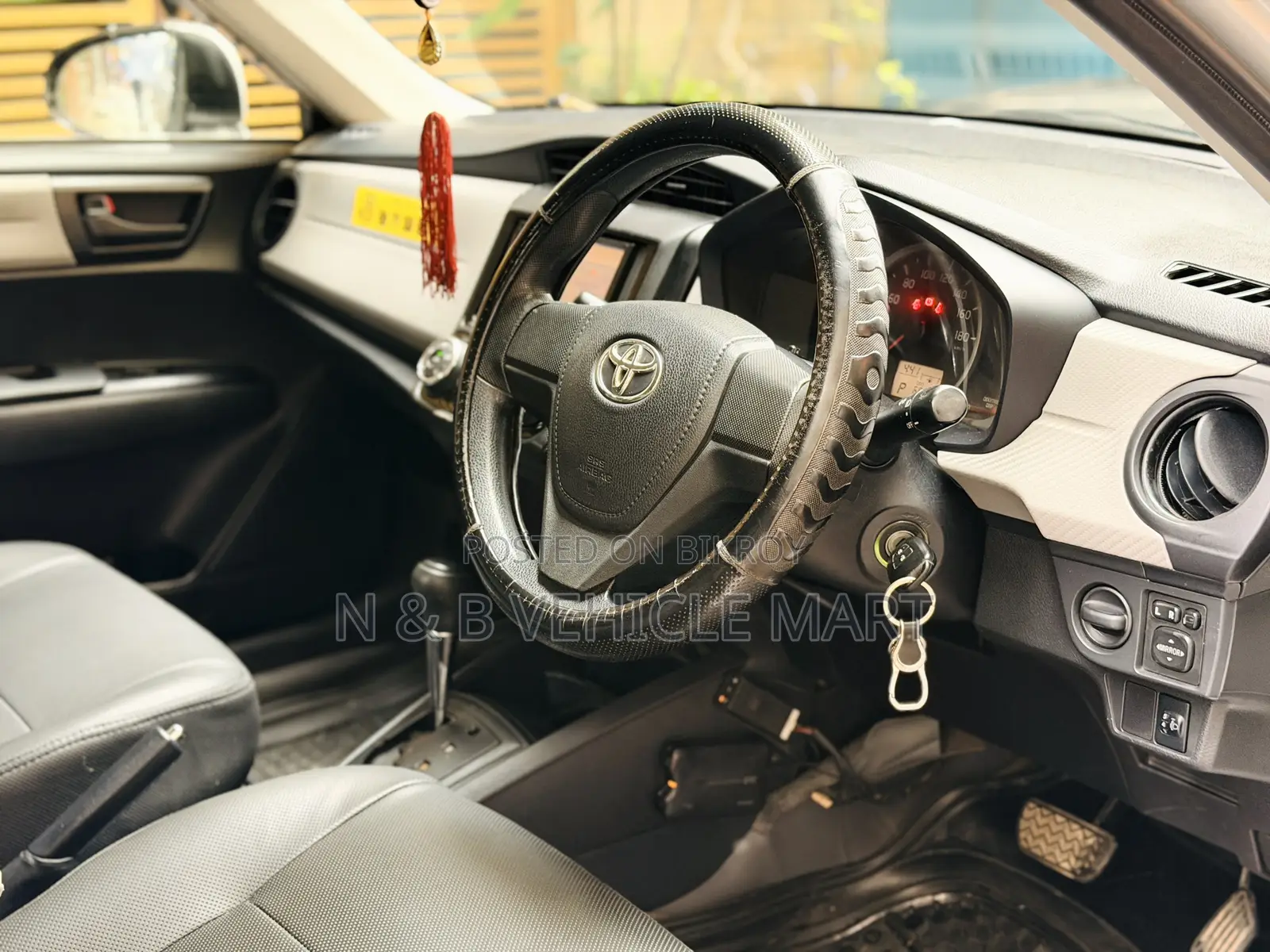 Toyota Axio 1.5 X 2WD 2014 Silver