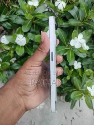 Nothing Phone 2a 128 GB White