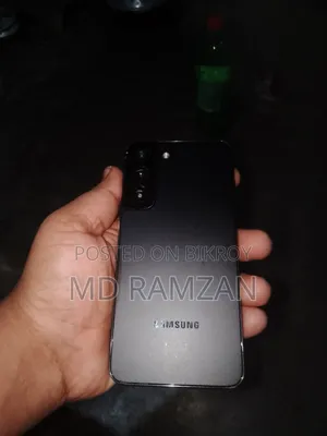 Samsung Galaxy S22 5G 128 GB Black