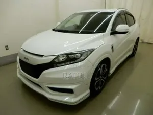 Honda Vezel 2014 Pearl