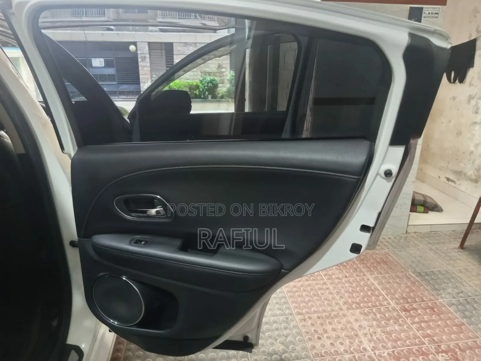 Honda Vezel 2014 Pearl