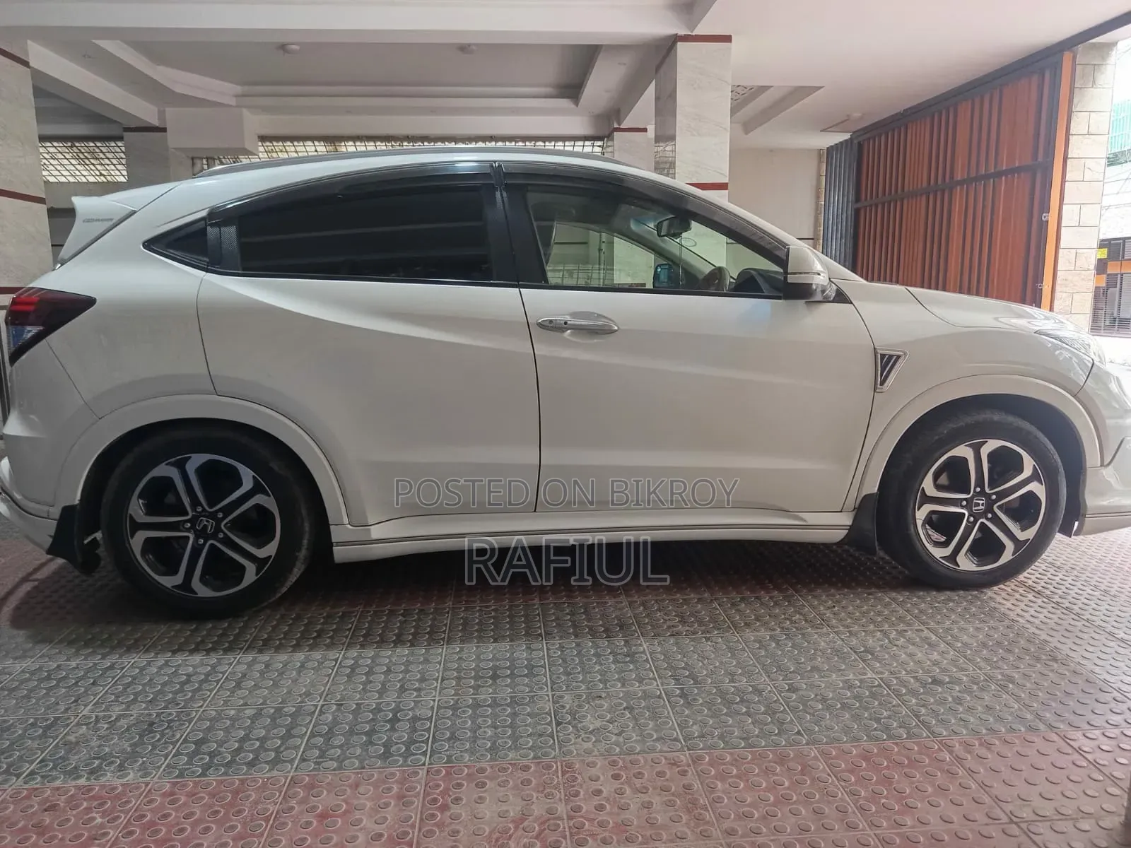 Honda Vezel 2014 Pearl