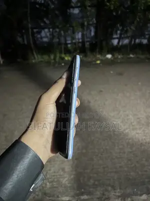 Samsung Galaxy A30 64 GB Blue